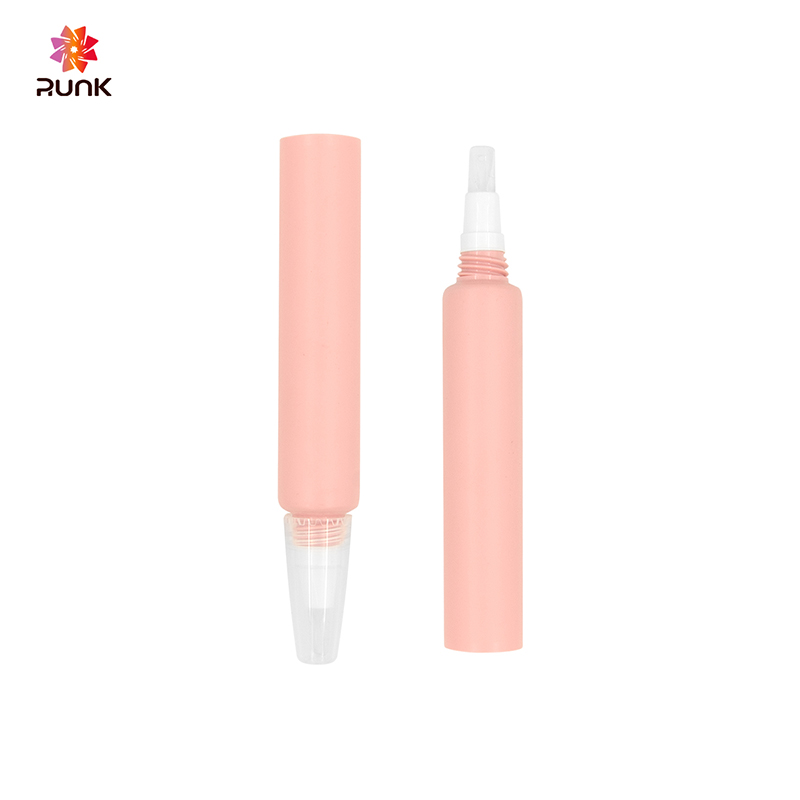 Plastic lip gloss tube